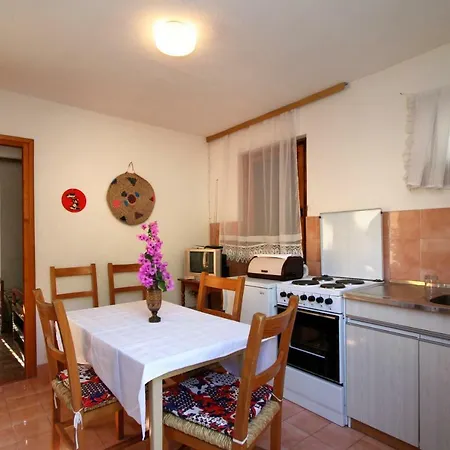 Apartment Iskra Povlja (Brac)