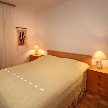 Iskra Apartment Povlja (Brac)