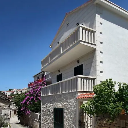 Apartment Iskra
